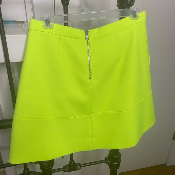 J. Crew neon green pleated skirt - Picture 3 of 3